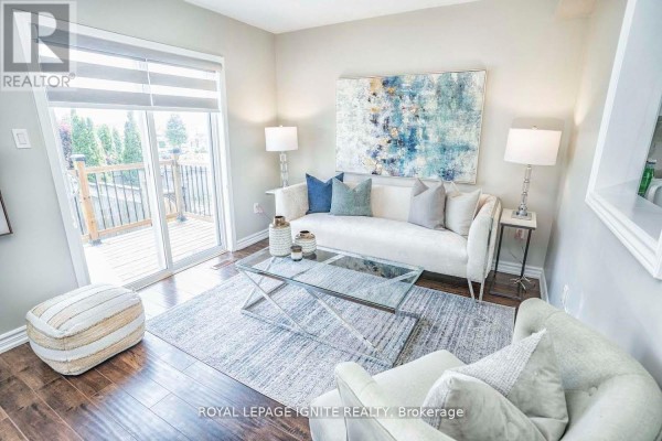 172 Kirkland Place, Whitby, ON L1P1X2 Photo 4