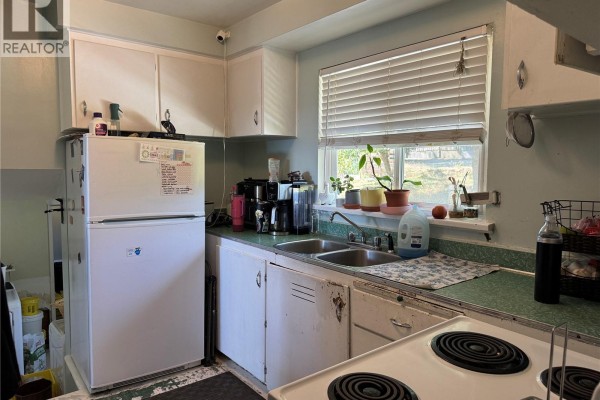 Bedroom - 172 Mclean St, Campbell River, BC V9W2M3 Photo 5