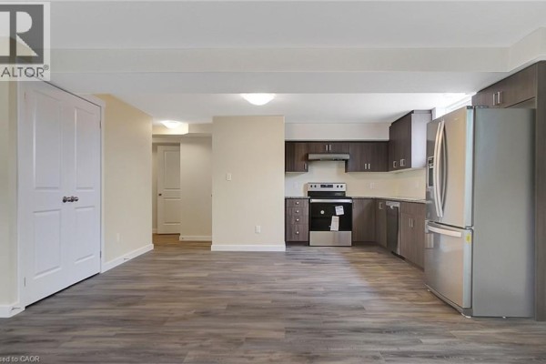 3pc Bathroom - 172 Newman Drive Unit# Lower, Cambridge, ON N1S0C5 Photo 5