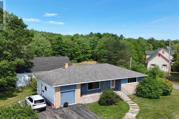 172 North Street, Bridgewater, NS, photo 2