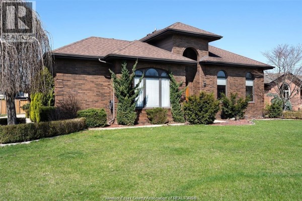 3pc Bathroom - 172 Pointe West Drive, Amherstburg, ON N9V3R6 Photo 4