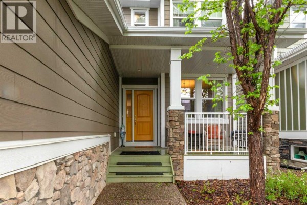 Foyer - 172 Ridge View Close, Cochrane, AB T4C0P5 Photo 3