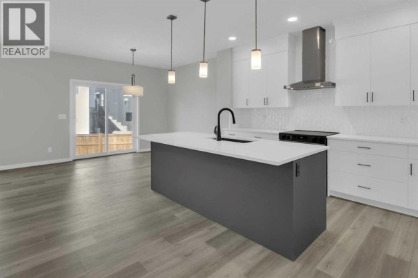 Kitchen - 172 Starling Place Nw, Calgary, AB T3P2W3 Photo 3