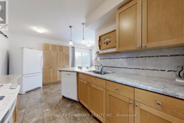 172 Sussex Street, Oshawa, ON L1G1V9 Photo 5