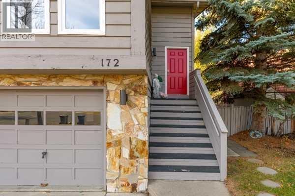 Kitchen - 172 Woodhaven Drive, Okotoks, AB T1S1B7 Photo 2