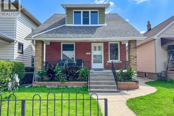1720 Marentette, Windsor
