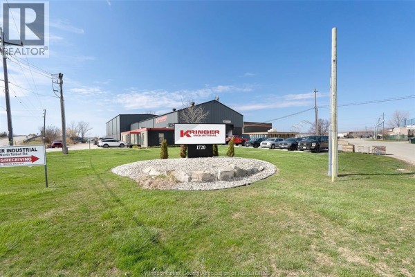 1720 North Talbot Road, Oldcastle, ON N9A6J3 Photo 4
