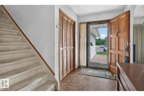 Primary Bedroom - 17206 111a St Nw, Edmonton, AB T5X3K2 Photo 5
