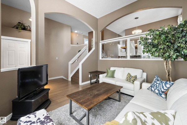 17226 113a St Nw, Edmonton, AB, photo 2