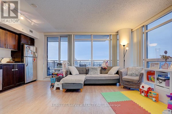 Den - 1723 - 800 Lawrence Avenue W, Toronto, ON M6A0B1 Photo 3