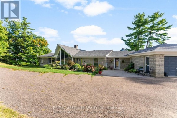 1724 River Road, Mcnab/braeside, ON, photo 2