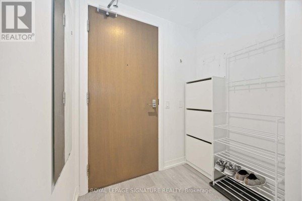 Living room - 1725 - 251 Jarvis Street, Toronto, ON M5B0C3 Photo 2