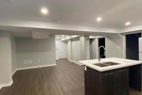 1725 Frederick Mason Drive, Oshawa, ON L1K0X5 Photo 4