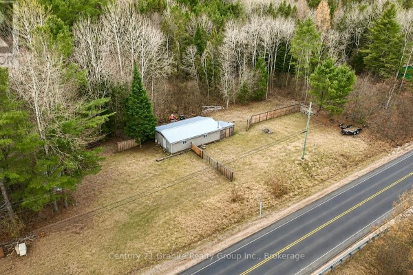 1725 Loop Road, Highlands East, ON K0L3C0 Photo 2