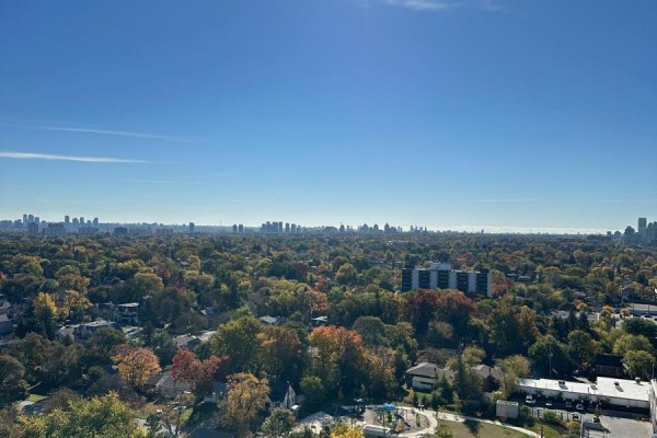 Laundry room - 1728 - 7161 Yonge Street, Markham, ON L3T0C8 Photo 3