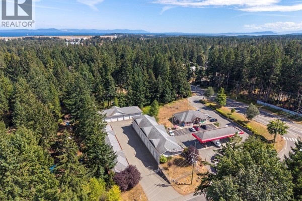 8 1730 Anderton Rd, Comox, BC, photo 3