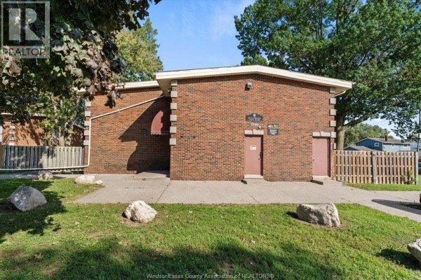 Laundry room - 1730 Columbia Court Unit# 106, Windsor, ON N9E1B1 Photo 2