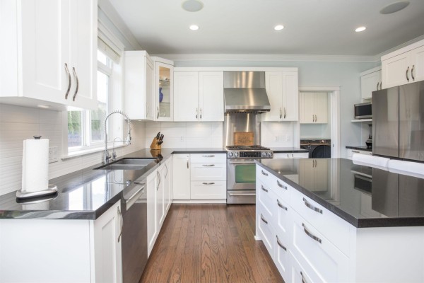 17300 0b Street, Surrey, BC V3Z8L2 Photo 3
