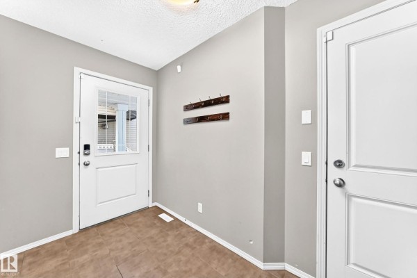 Primary Bedroom - 17311 120 St Nw Nw, Edmonton, AB T5X0J6 Photo 5