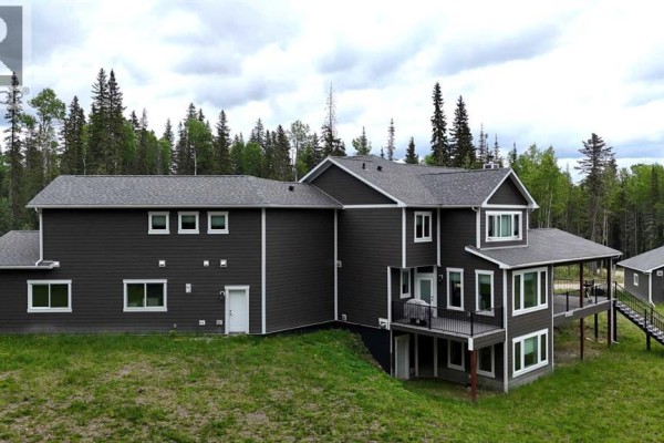Pantry - 17312b Township Road 535, Rural Yellowhead County, AB T7E3J8 Photo 3