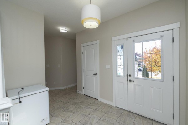 Bedroom 3 - 17316 5 Av Sw, Edmonton, AB T6W2A5 Photo 3