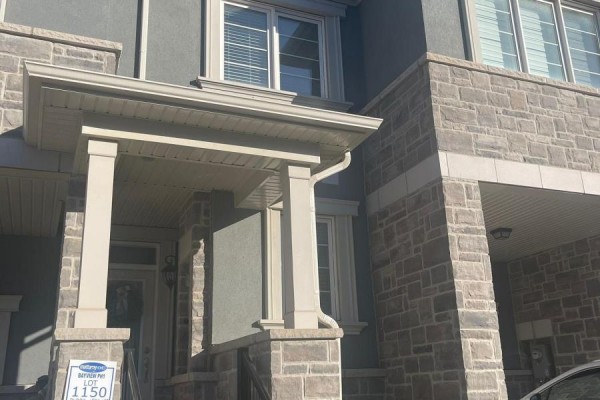 1735 Thames Circle, Milton