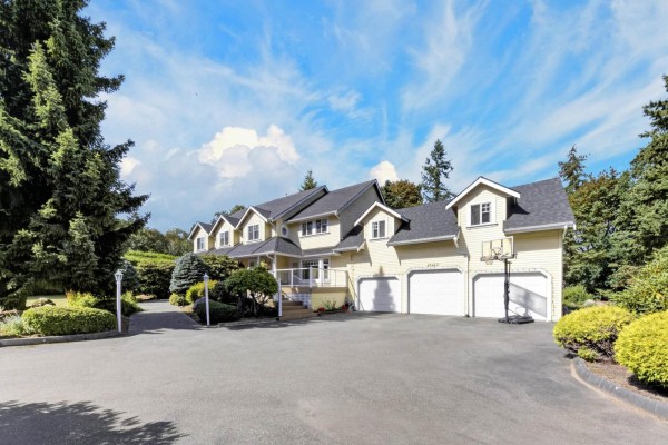 17377 28a Avenue, Surrey, BC V3Z0E7 Photo 5