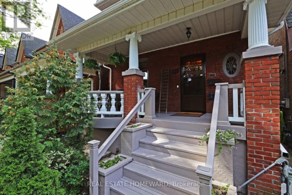 Media - 174 Heward Avenue, Toronto, ON M4M2T7 Photo 2