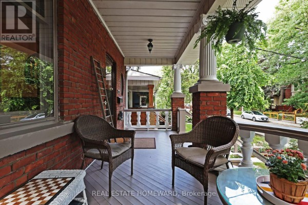 Dining room - 174 Heward Avenue, Toronto, ON M4M2T7 Photo 4