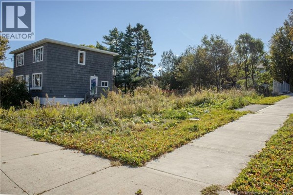 Survey plan detailing lot 940 and 941 with dimensions, boundaries, and measurements indicated. - 174 Pitt Street, Saint John