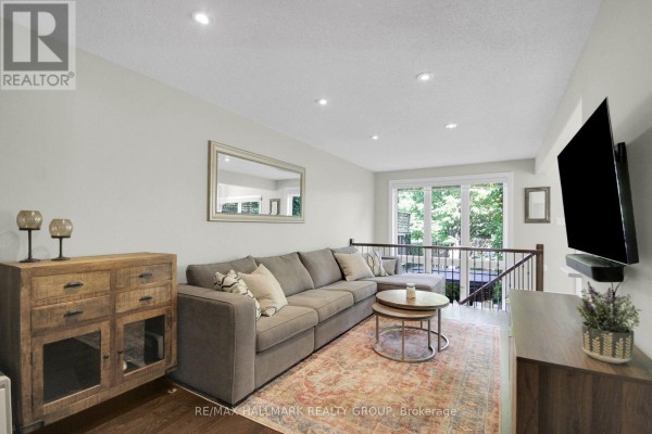 Eating area - 174 Talltree Crescent, Ottawa, ON K2S0B1 Photo 4