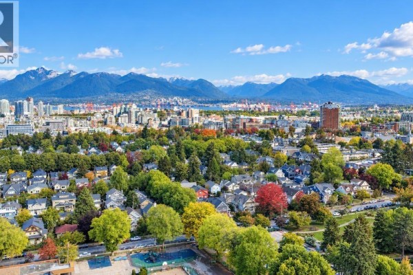 174 W 16th Avenue, Vancouver, BC V5Y1Y7 Photo 3