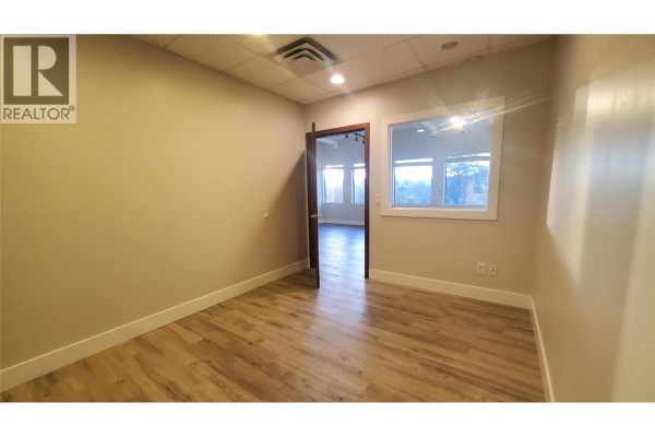 1740 Gordon Drive Unit# 204, Kelowna, BC, photo 3
