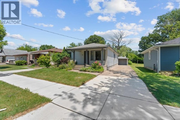 Laundry room - 1740 Jefferson, Windsor, ON N8T2V7 Photo 2