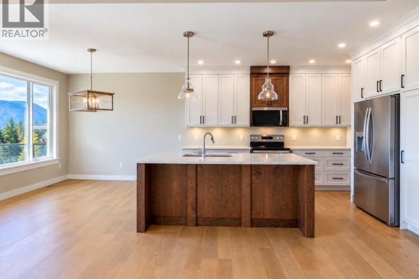 Bedroom - 1741 9th Street Se, Salmon Arm, BC V1E0G9 Photo 5
