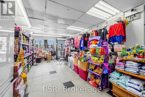 1742 Jane Street, Toronto, ON M9N2S9 Photo 3
