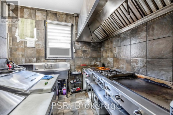 1742 Jane Street, Toronto, ON M9N2S9 Photo 4