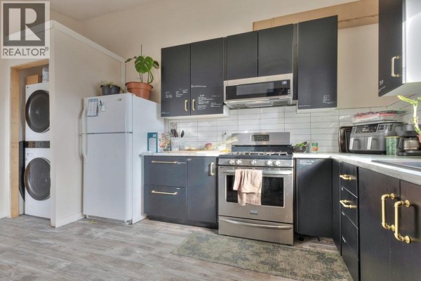 1745 Hollywood Road S, Kelowna, BC, photo 3
