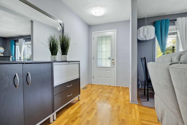 Laundry room - 175 Av. Gatineau, Gatineau, QC J8T4J7 Photo 4