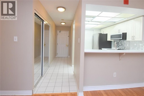 Den - 175 Cedar Avenue Unit# 215, Richmond Hill, ON L4C9V3 Photo 5