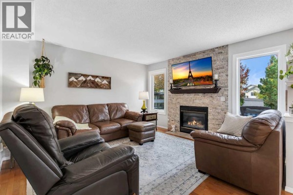 Kitchen - 175 Coverton Heights Ne, Calgary, AB T3K5B2 Photo 4