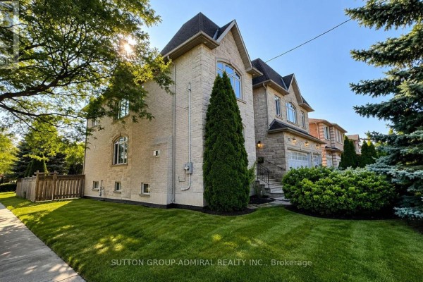 175 Estelle Avenue, Toronto, ON, photo 2