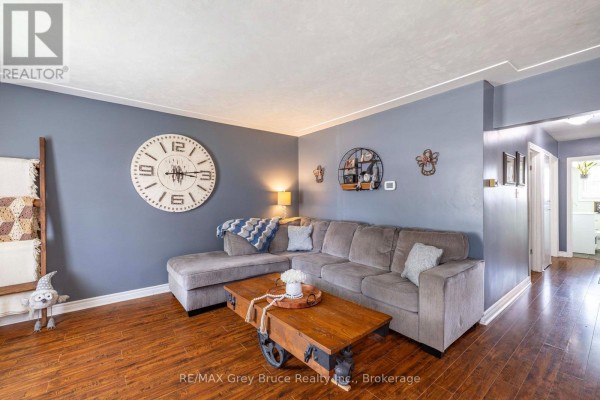 Bedroom - 175 Fergus Street S, Wellington North, ON N0G2L0 Photo 4