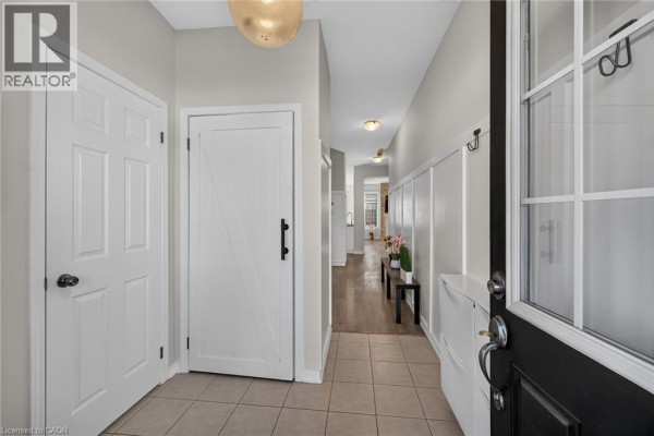 Recreation room - 175 Odonnel Drive, Binbrook, ON L0R1C0 Photo 3