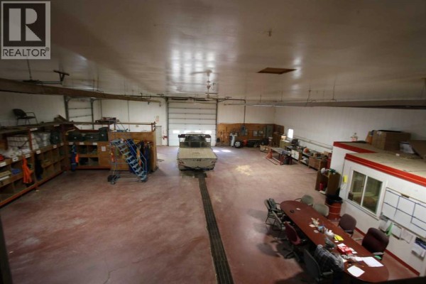 175 Pine Street, Rural Red Deer County, AB T4E1B4 Photo 4