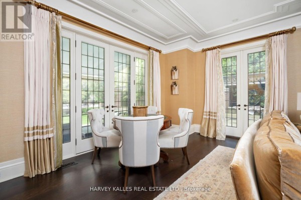 Living room - 175 Teddington Park Avenue, Toronto, ON M4N2C8 Photo 5