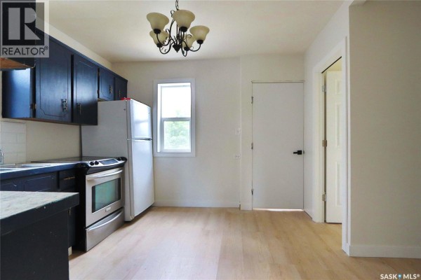 4pc Bathroom - A&b 1750 Wallace Street, Regina, SK S4N3Z6 Photo 4