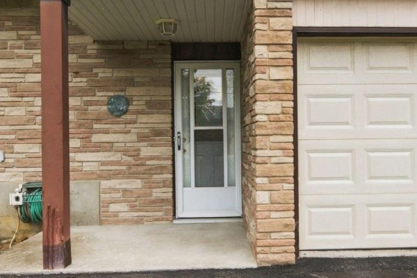Kitchen - 17527 Telephone Road, Quinte West, ON K8V5P4 Photo 4