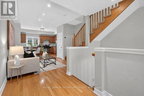 Primary Bedroom - 1755 Danforth Avenue, Toronto, ON M4C1J1 Photo 5