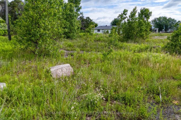 17562 Highway 7 Highway, Tay Valley, ON, photo 2